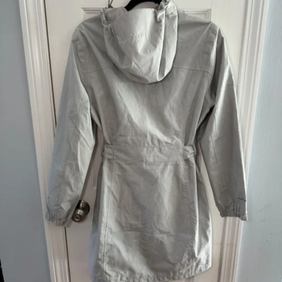 Eddie Bauer Trench Rain Coat with Tie Waist - Picture 2 of 2